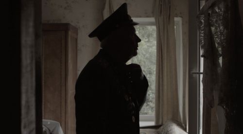 Teaser / The Broken Shield