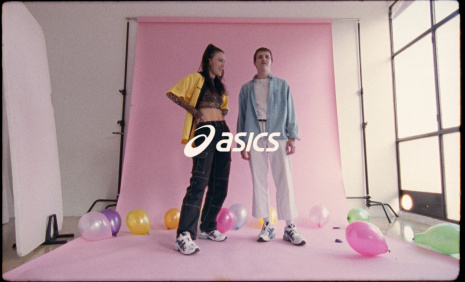 Asics / The 90s