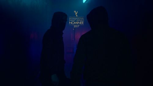 Serie's Trailer / Ahi Afuera
