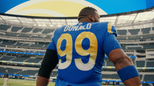 Nike / Aaron Donald: Stronger Than One